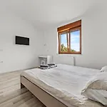 Markulin, Šišan
