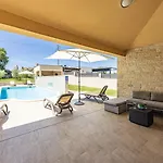 Villa Markulin,
