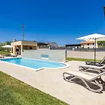 Markulin, Villa Šišan