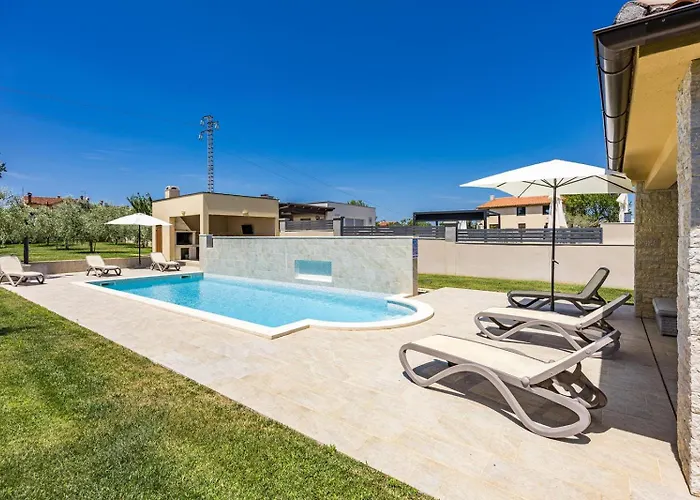 Markulin, Villa Šišan