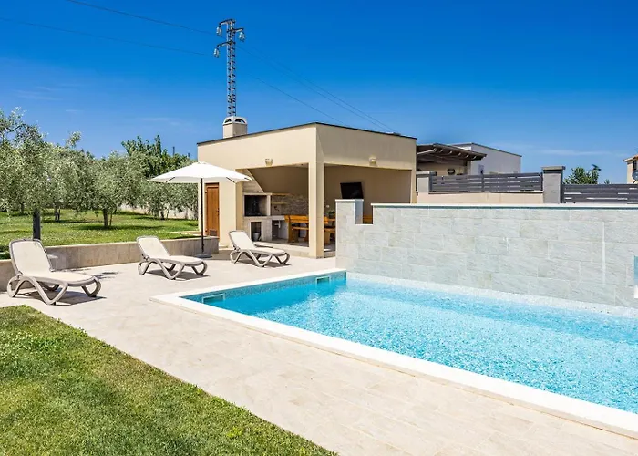 Villa Markulin, Šišan