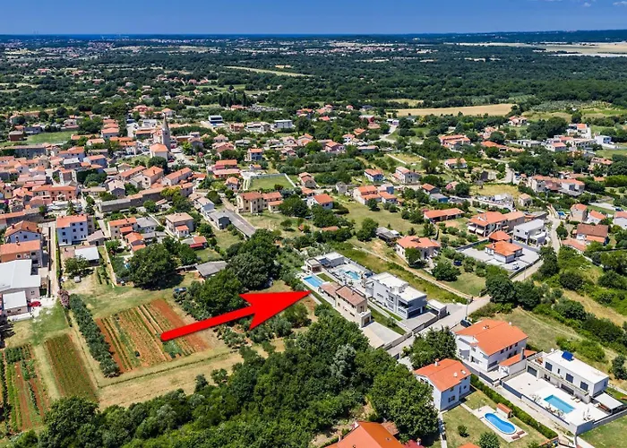 Markulin, Villa Šišan